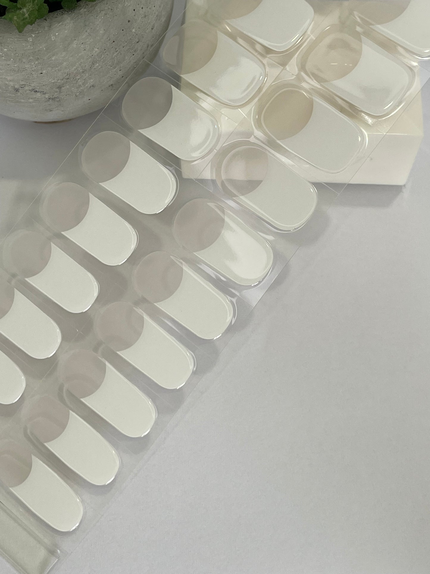 Classic White French Tip Semi - Cured Gel Nail Stickers